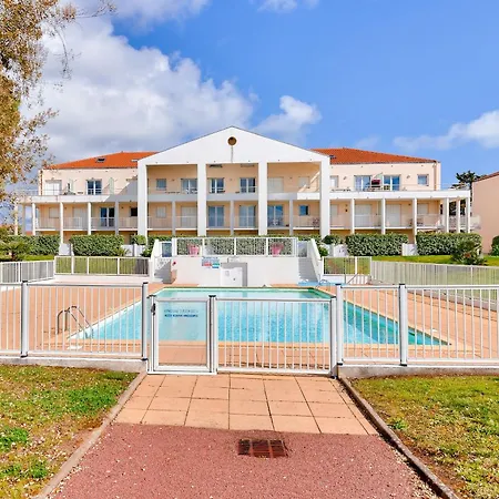 Vue Mer Dans Un Avec Piscine * Les Sables-dʼOlonne